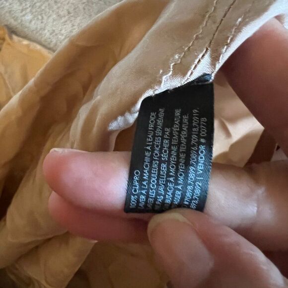 Club Monaco large blouse - Picture 7 of 8